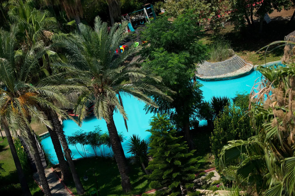 Отель Q Aventura Park