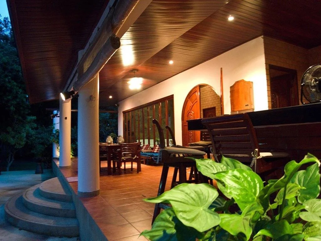 Paklok Traditional Thai Villa(ป่าคลอก เทรดิชันนัล ไทย วิลลา)