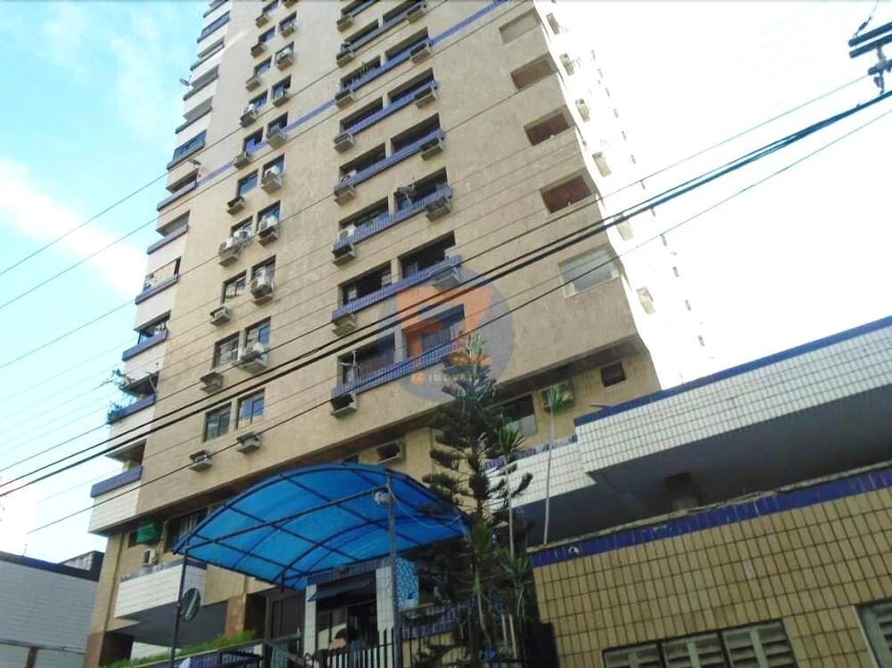 Ótimo Apartamento a duas quadras do Mar