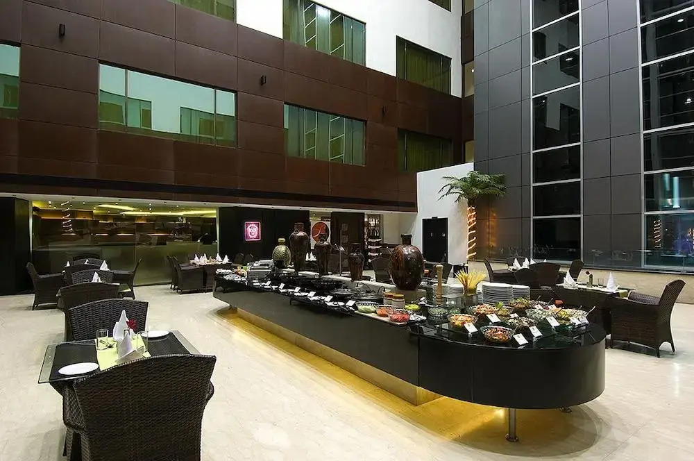 Mind Space Hotel, Pimpri