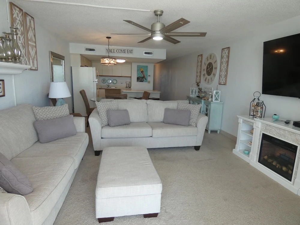 0306 Waters Edge Resort 1 Bedroom Condo
