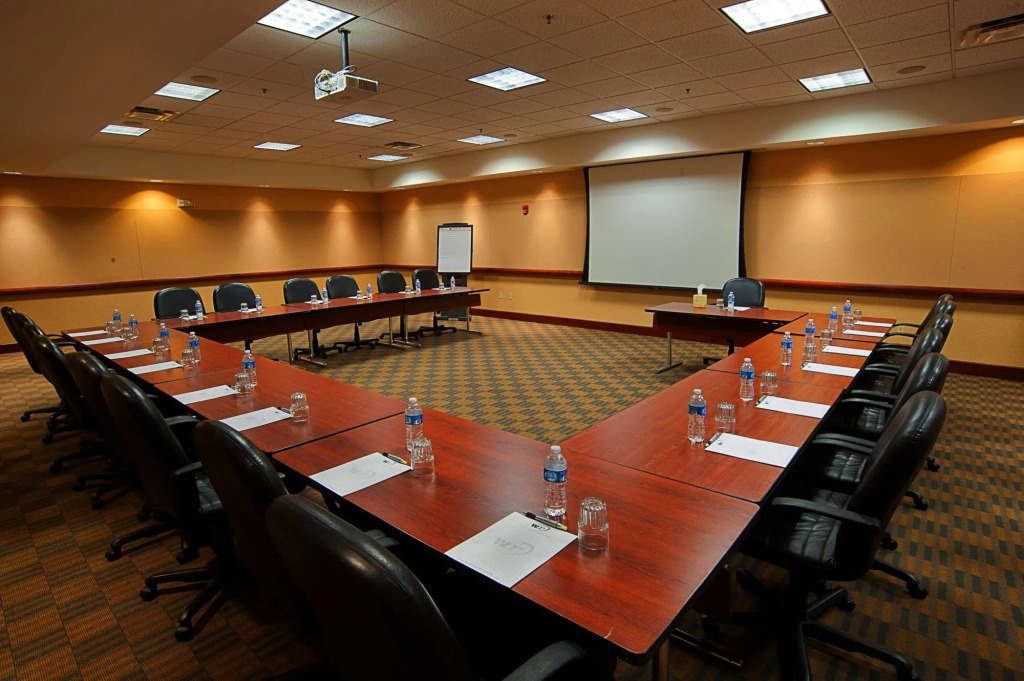 Sheraton Westport Plaza