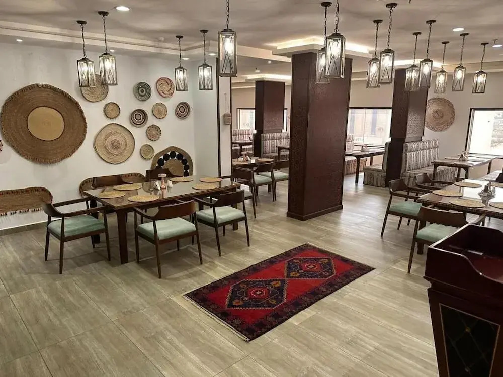 Makarim Al Nakheel serviced apartments