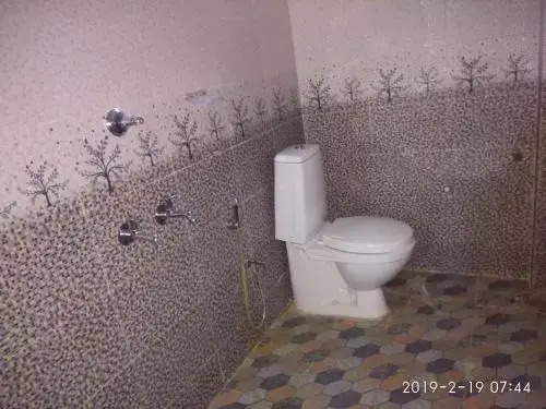 313's Royal Suites