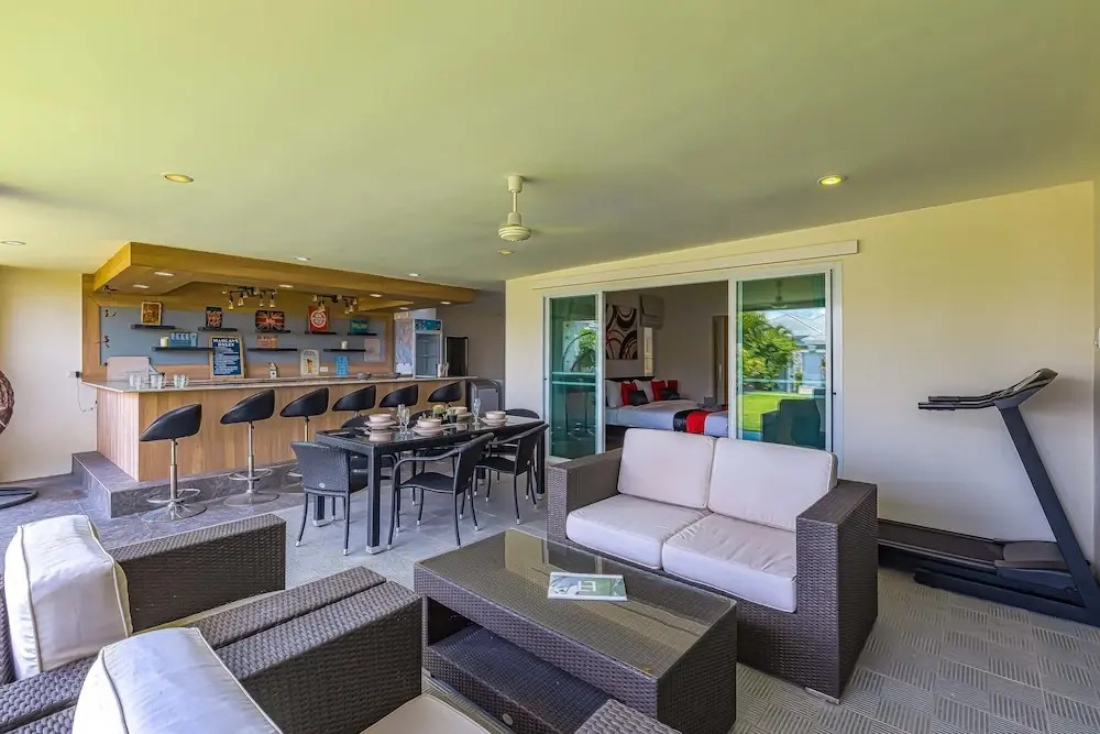 Cozy Modern 3 Bedroom Pool Villa L70