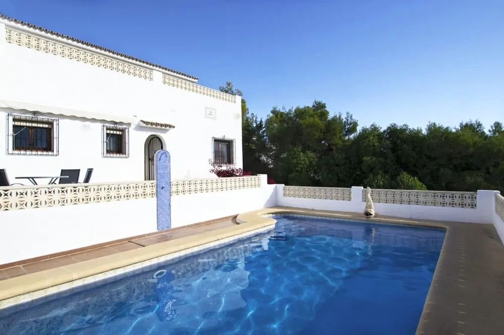 Villa - 2 Bedrooms with Pool, WiFi and Sea views - 105016