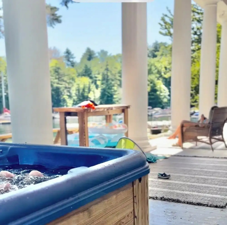 The Villas on Lake George