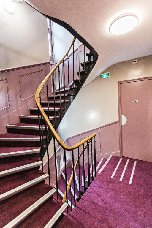Modern Hotel