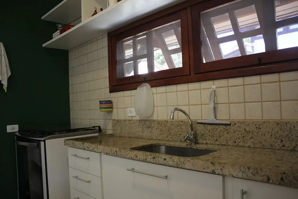 Bz10 - Casa em Condomínio Clube a Passos da praia