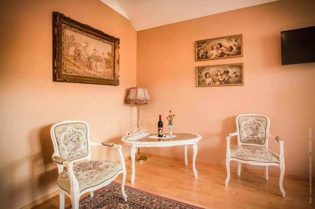 Hotel Bojnický vínny dom