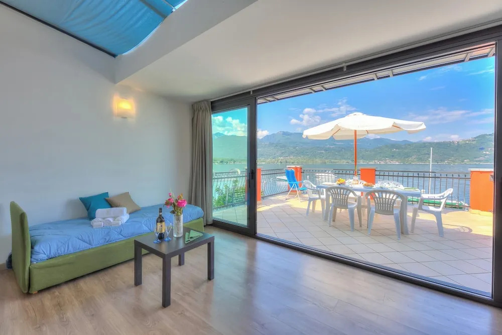Red House Terrace Private Beach