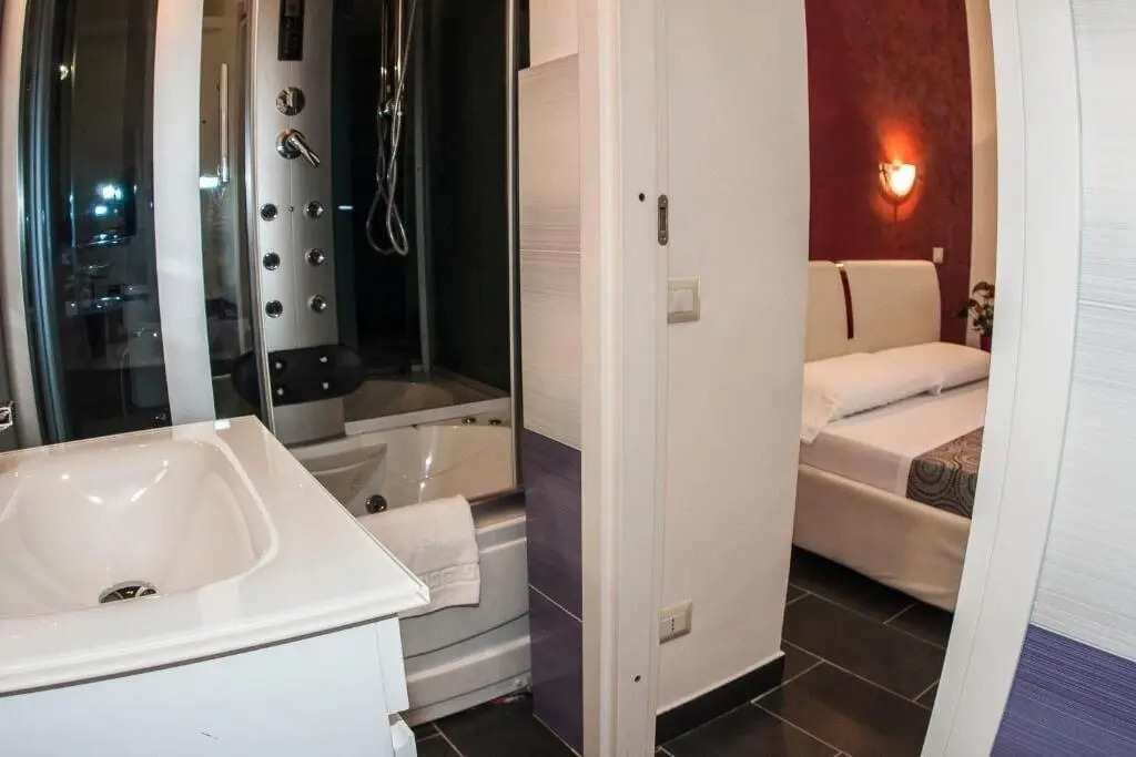 Gio Suites