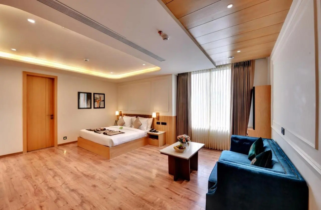 Click Collection Amritsar-Ranjit Avenue