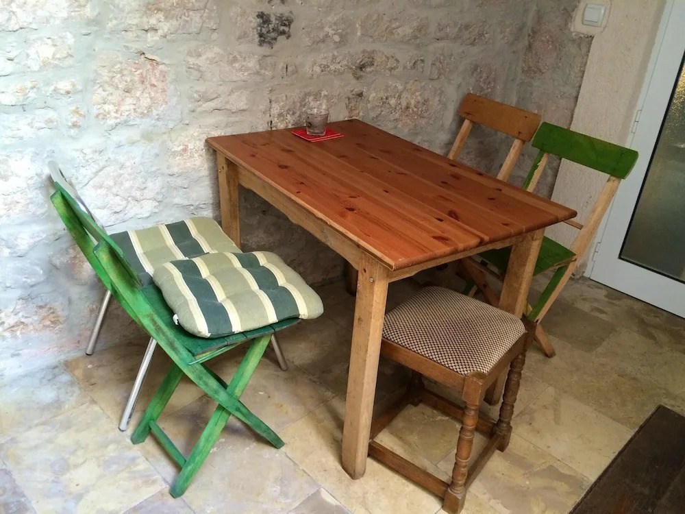 Apartment With one Bedroom in Betina, With Terrace and Wifi - 60 m Fro