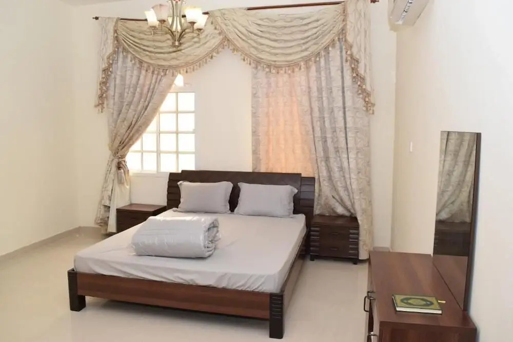 RED Bn Breek Villa