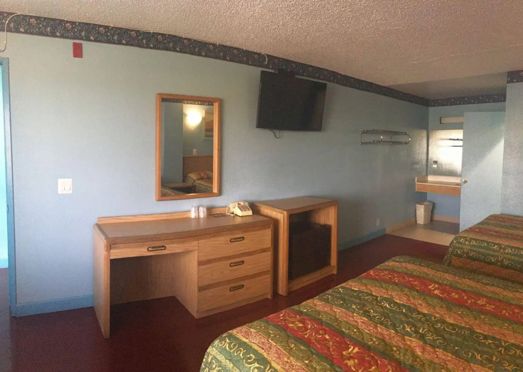 Chester Inn Motel