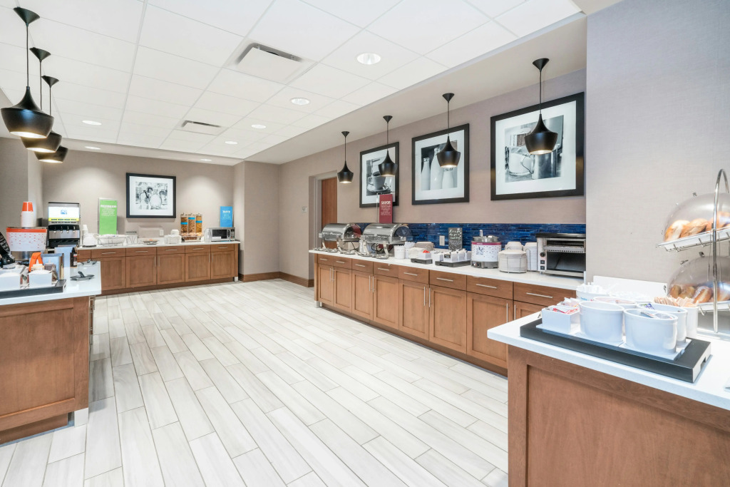 Hampton Inn & Suites Newburgh Stewart Airport, NY