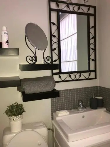 Petit Appartement Jourdan EU