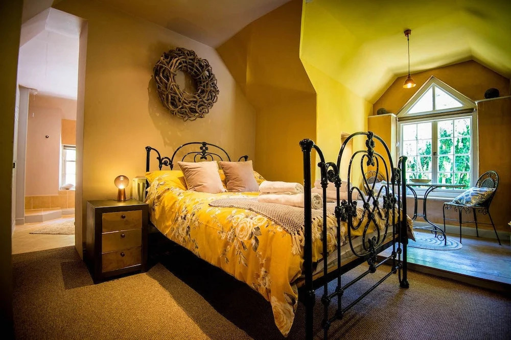 The Cors - Charming Country Escape for Large Family Groups