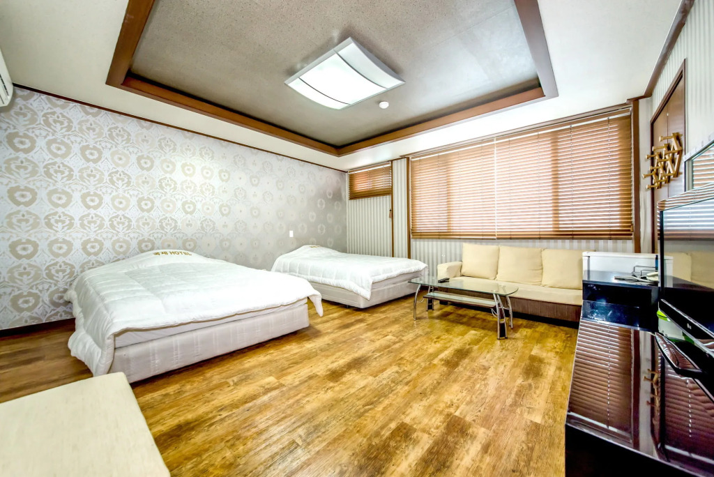 Gukje Hotel