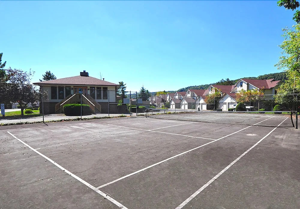 Ski Harbor 3 Bedroom Townhome #02