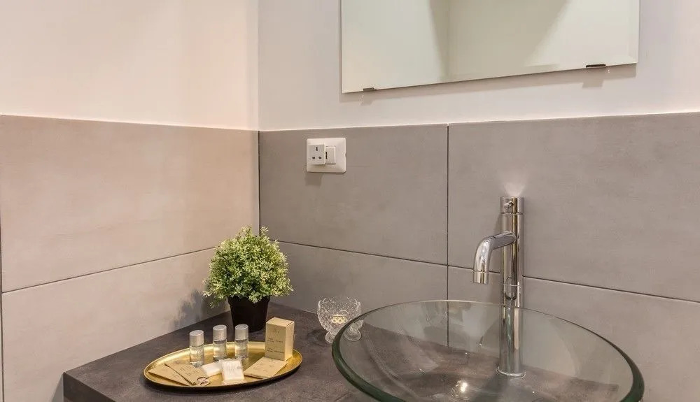 Yhr Suites