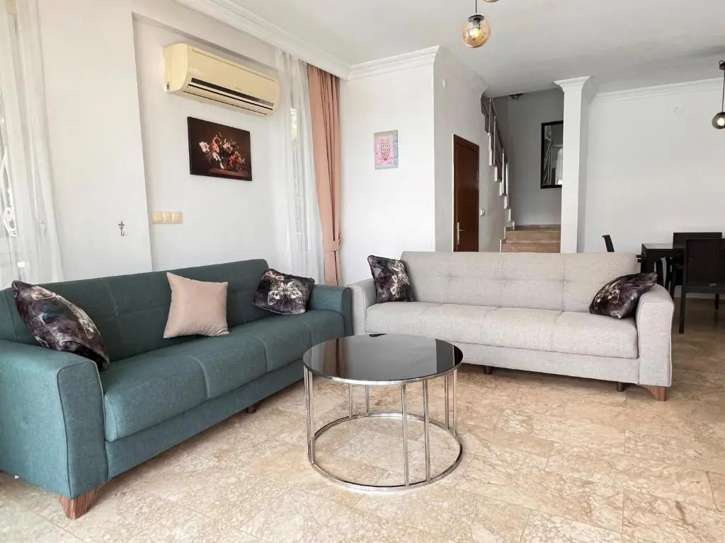Arnna 4 Villa