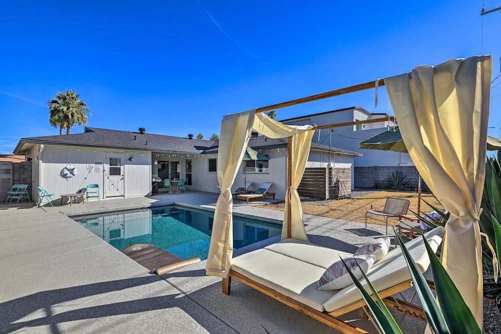 Scottsdale House w/ Patio ~ 1 Mi to Old Town