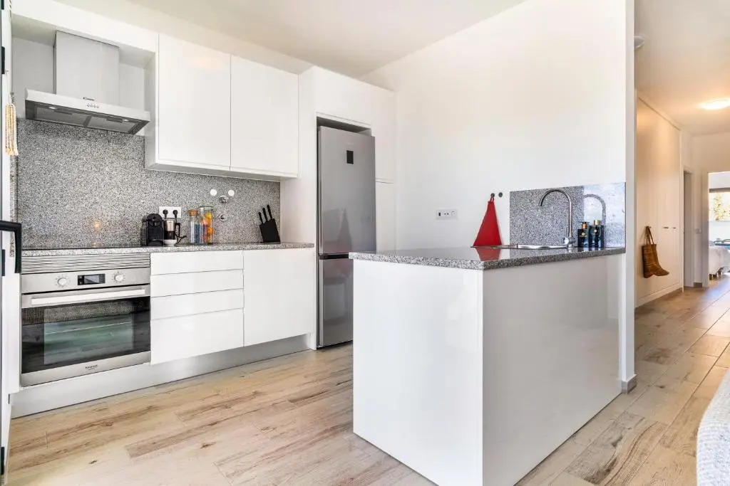 Sun Sand Surf Apartment - Brand New & Cozy Apt in Aljezur