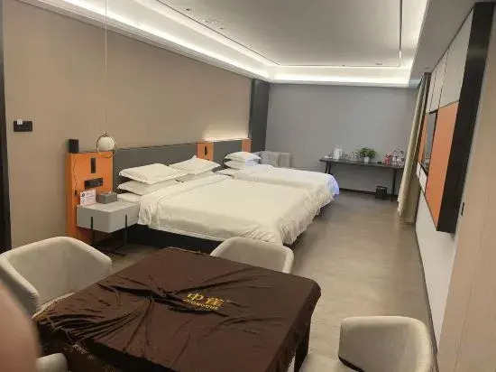 Lane Bay Hotel