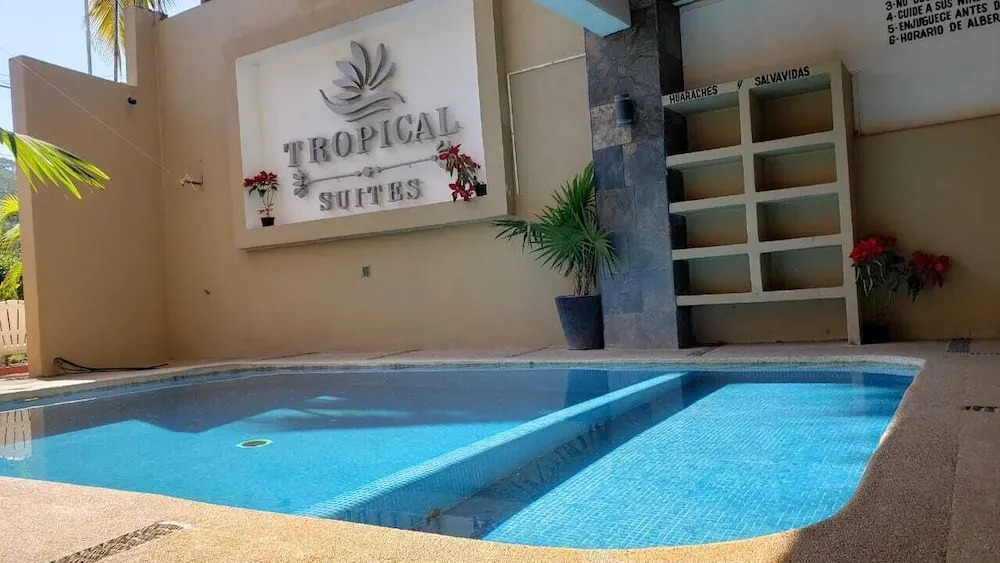 Tropical Suite