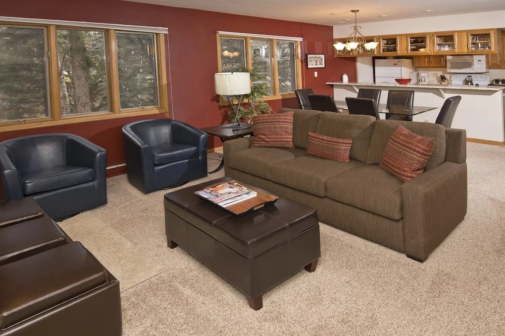 Townsend Place A206 1 Bedroom Condo by RedAwning