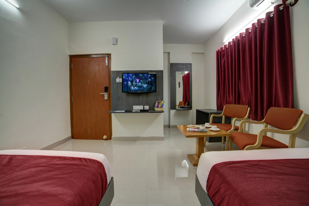 SM Royal Suites Transit Hotel near Kempegowda international Airport Bangalore