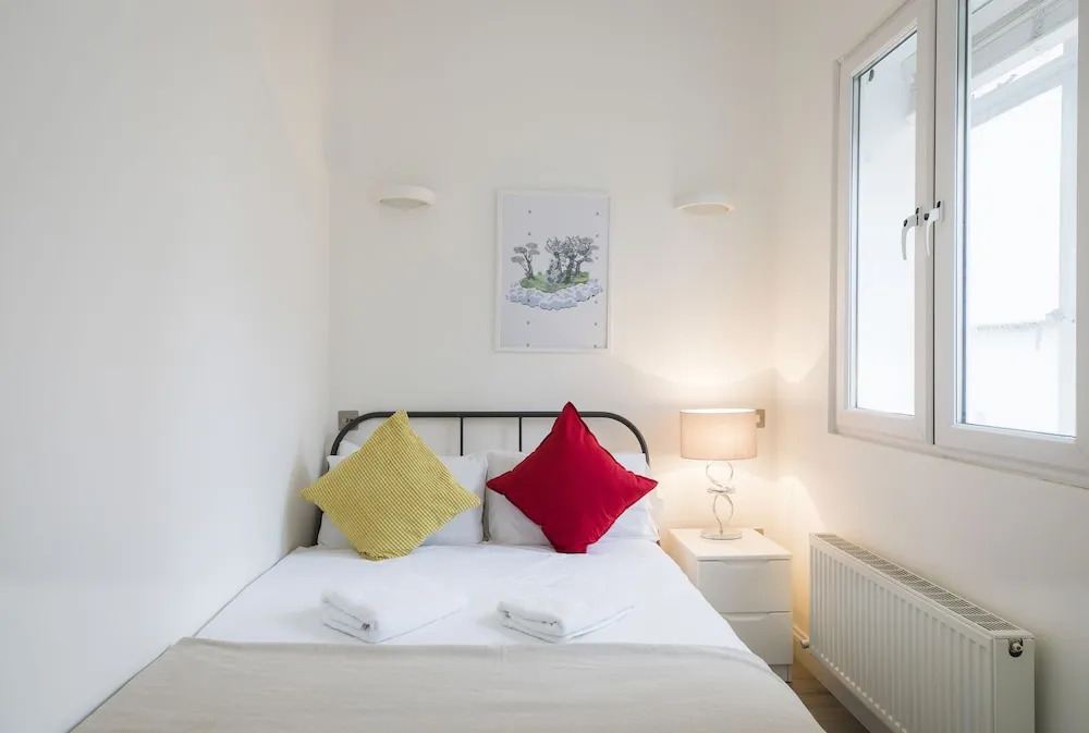 Westbourne Gardens by Lime Street