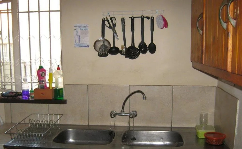 Terrylin Guesthouse and Backpackers Hostel