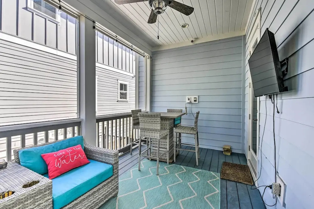 Santa Rosa Beach Retreat w/ Endless Amenities