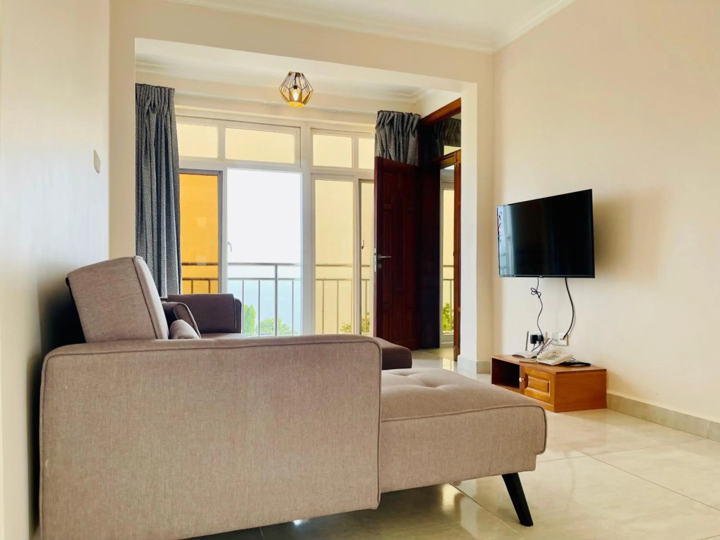 Cozy Private Apartments with beautiful view of Lake Victoria