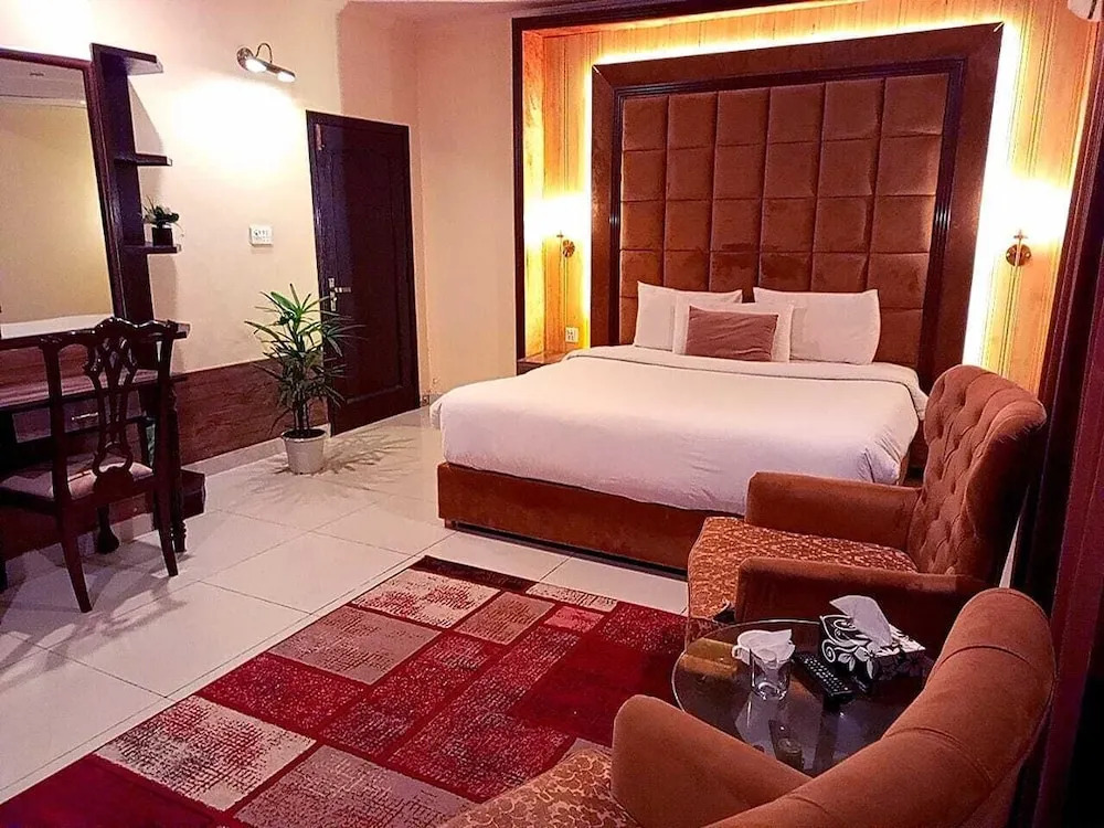 Signature Residence