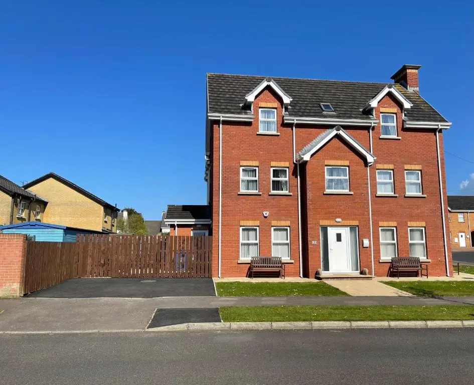 Luxury Portrush Holiday Homes - The Grove, Portrush Sleeps 14 - 6 bedrooms