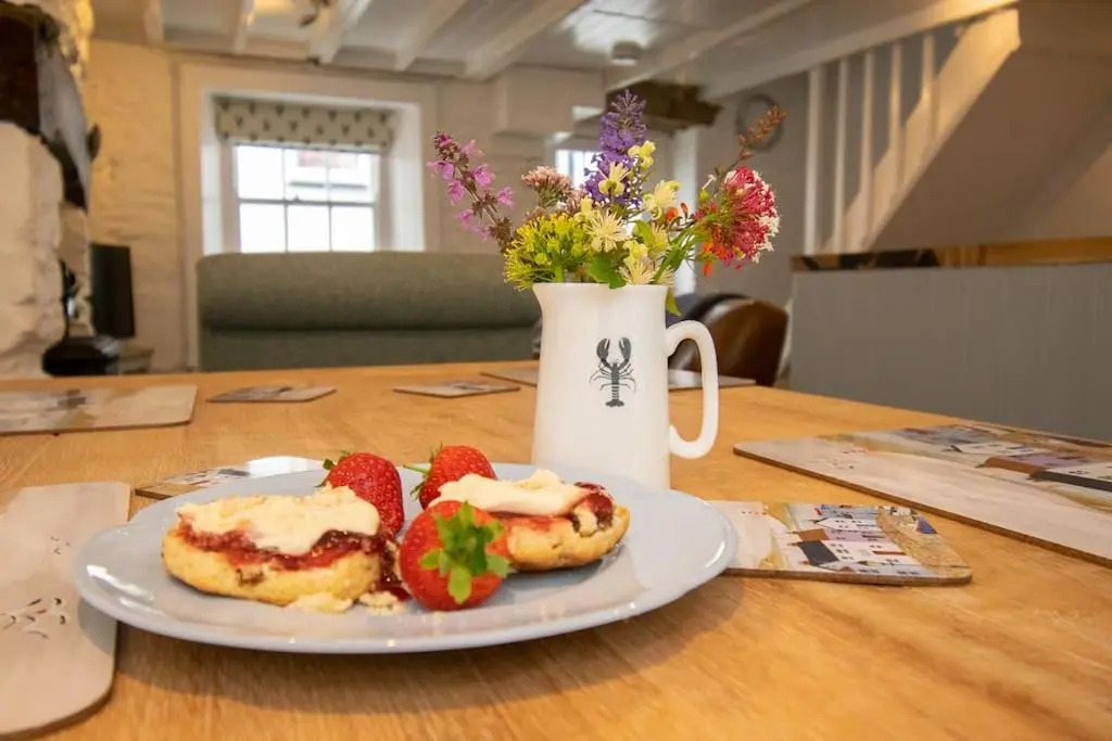 Lobster Cove, Excellent location, Close to beach & coastal walks, Family run