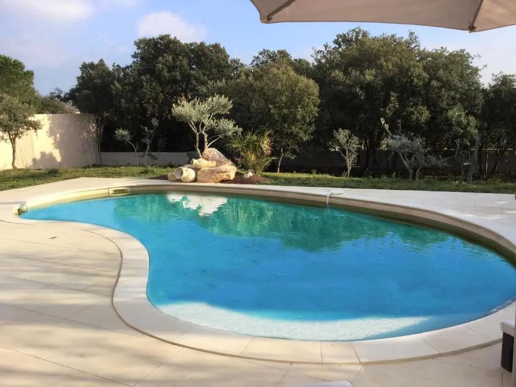 Très Jolie Villa Contemporaine Avec Piscine Chauffée, Proche du Centre Village D'Aureille, Au Cœur Des Alpilles, 4 Personnes, Ls1-300 Oustau di Auriho