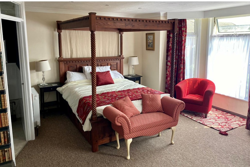 Hotel Of Wizardry