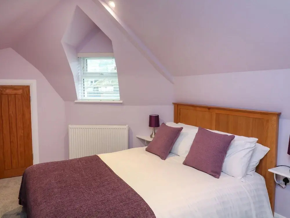 Denning Cottage