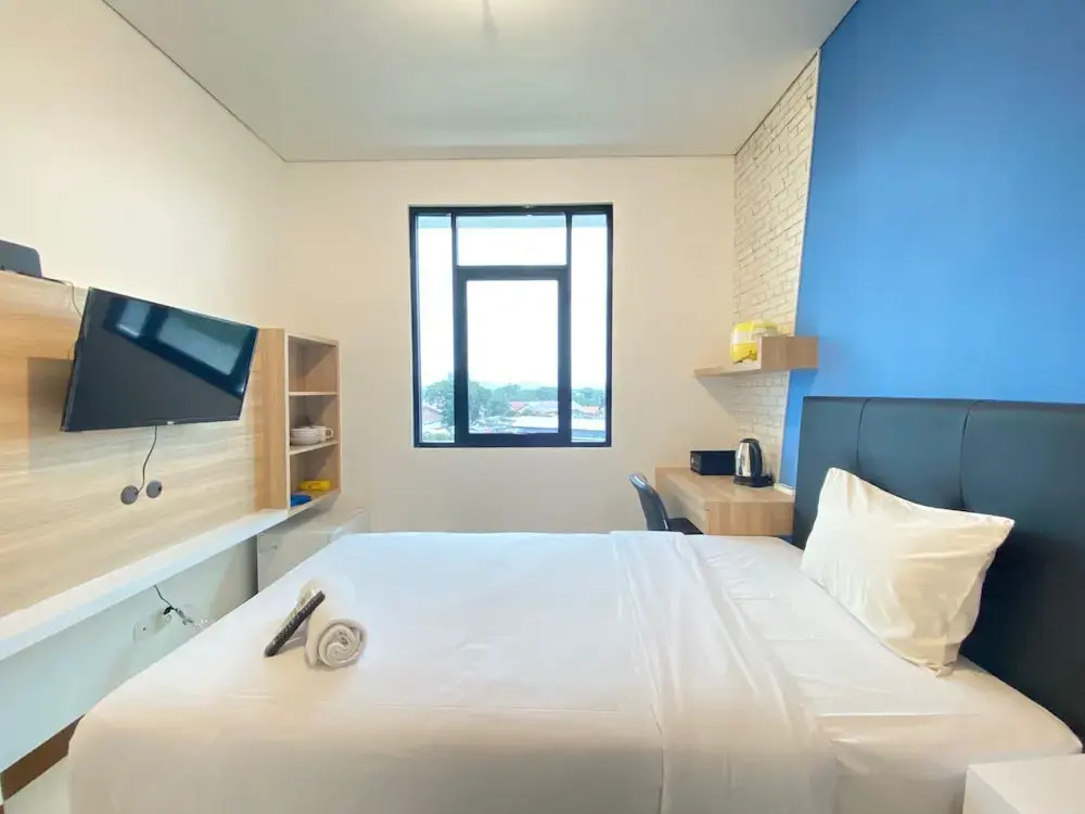 Comfortable Studio Semi Apartment at The Lodge Paskal near BINUS University