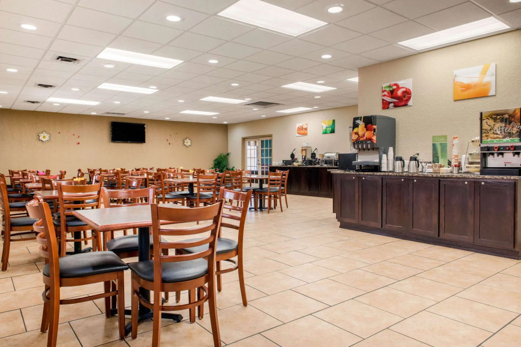 Quality Inn Huntingburg - Jasper