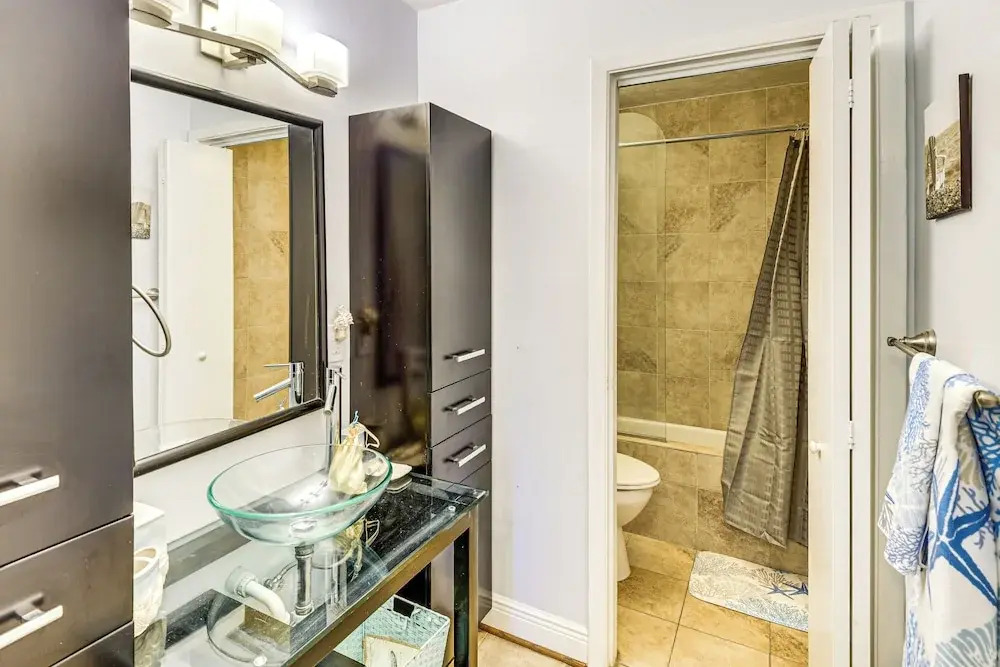 Swim & Relax: Daytona Beach Condo w/ Ocean Access!