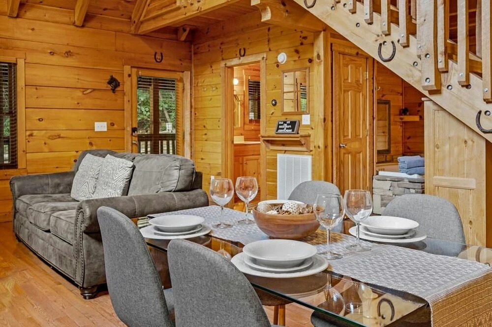 Sunrise Woods Retreat