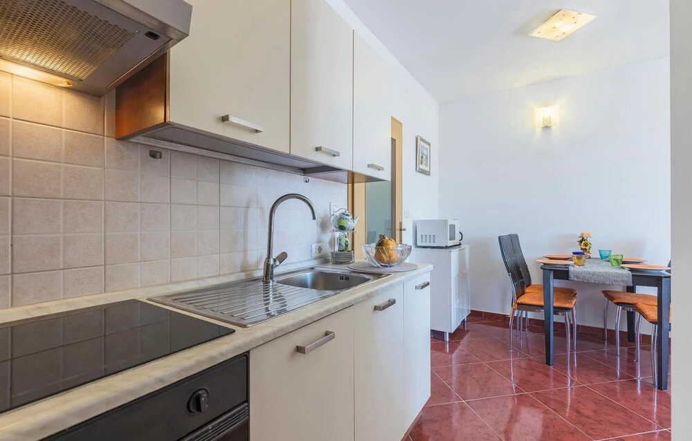Stunning Apartment in Pula With Wifi and 2 Bedrooms
