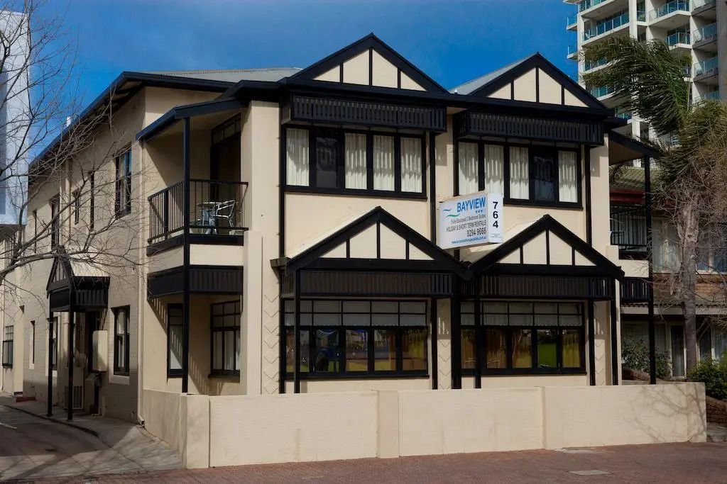 Bayview Apartments Glenelg