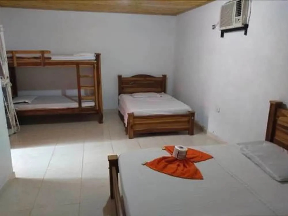 Hotel Zona Tropical